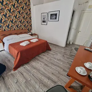  Affittacamere Story
